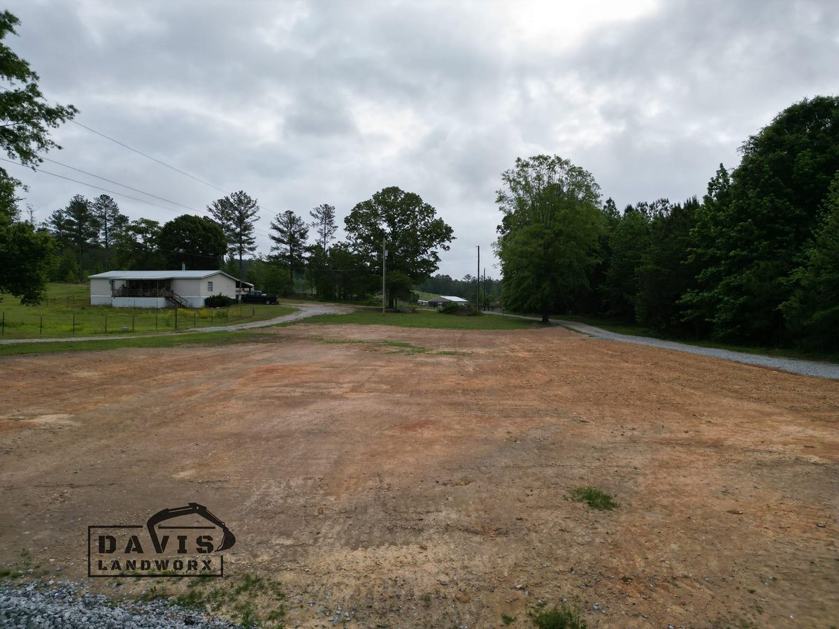 Dozer Services for Davis Landworx in Clanton,  AL