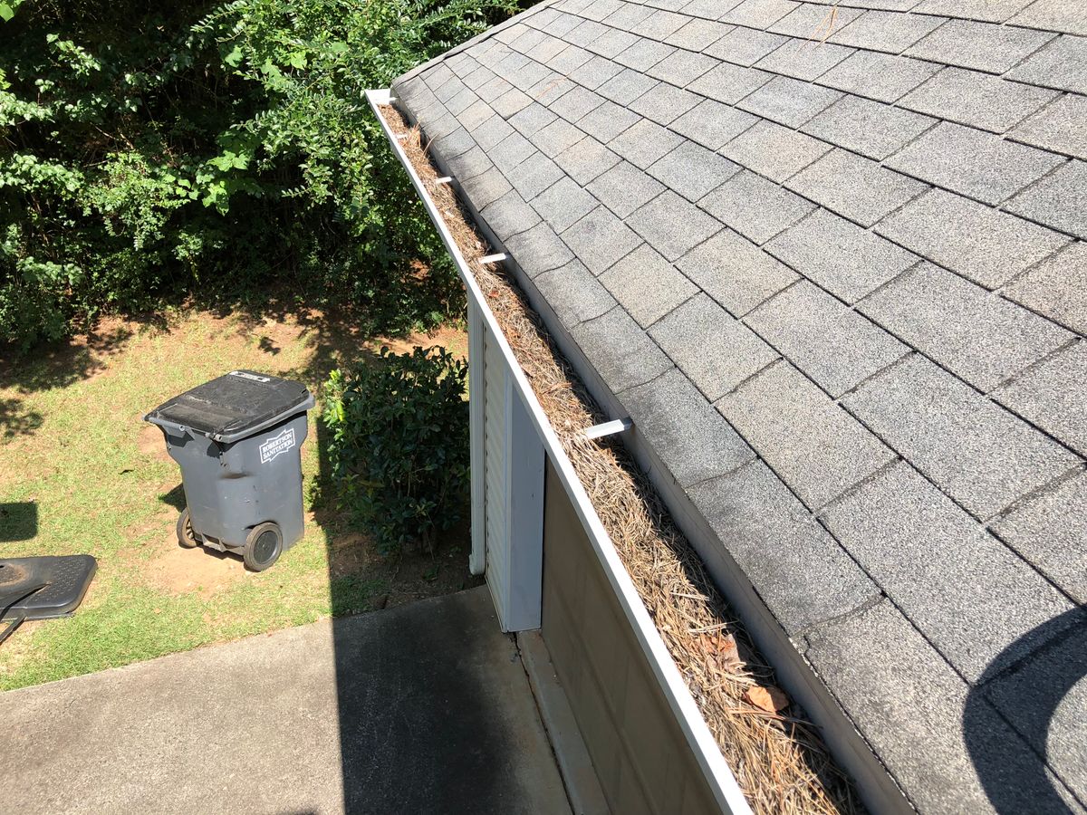 Gutter Cleaning for RB Pressure Washing in Macon, GA