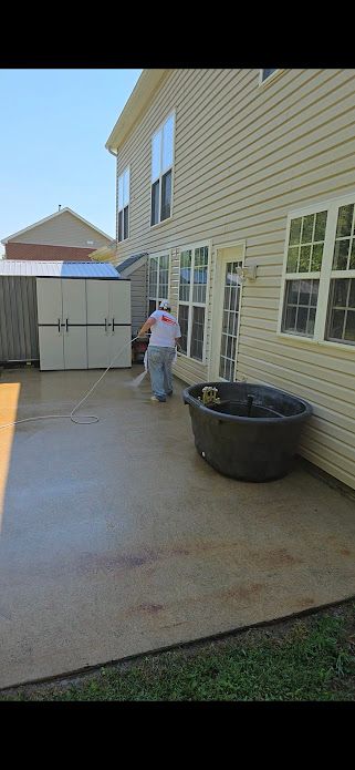 Pressure Washing for Comptons Painting LLC in Smyrna, TN