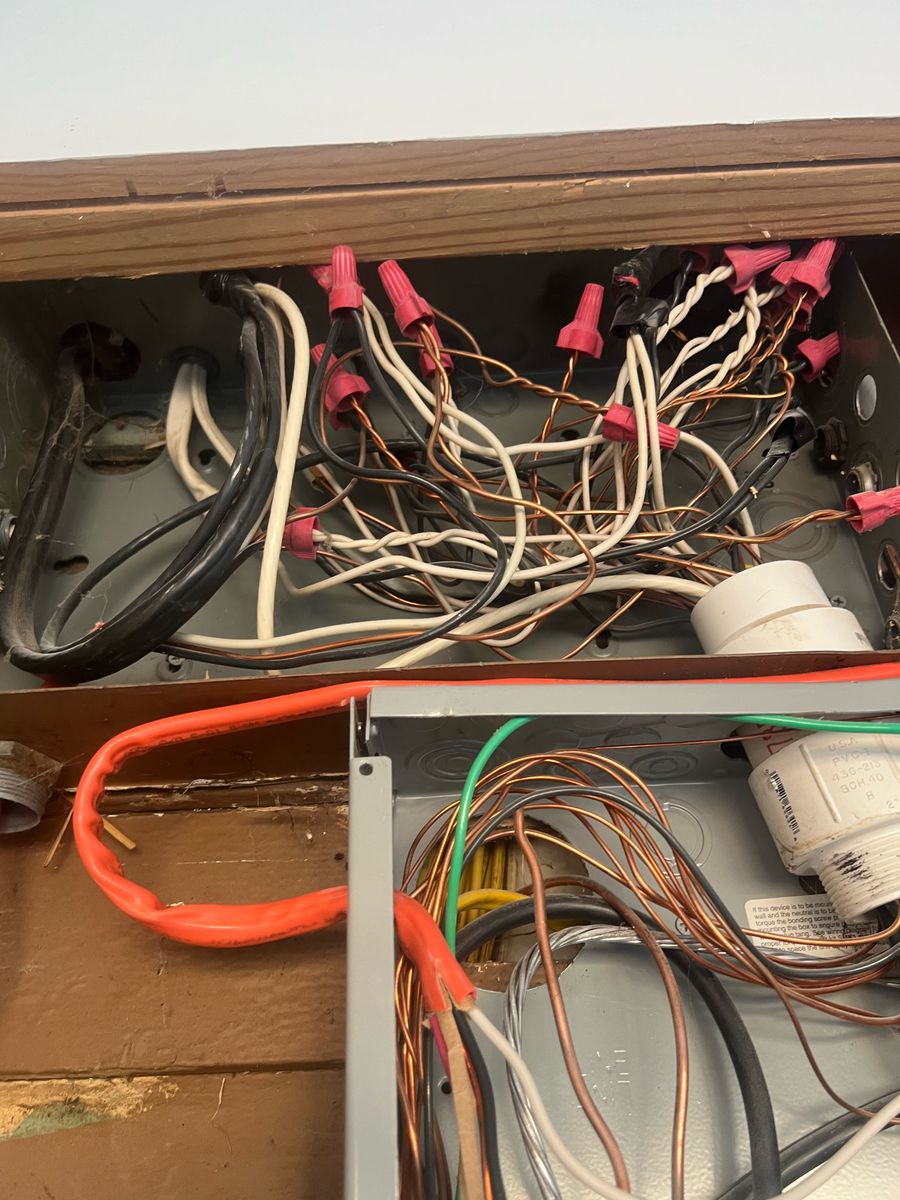 Remodel / Custom Home Electrical Work for Li Electric of TN in Columbia, TN