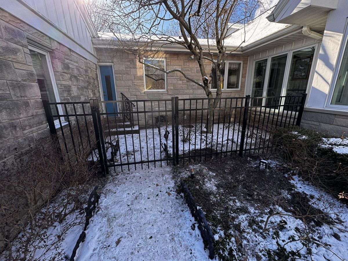 Fence Repair for FreshFence in Fort Wayne, IN