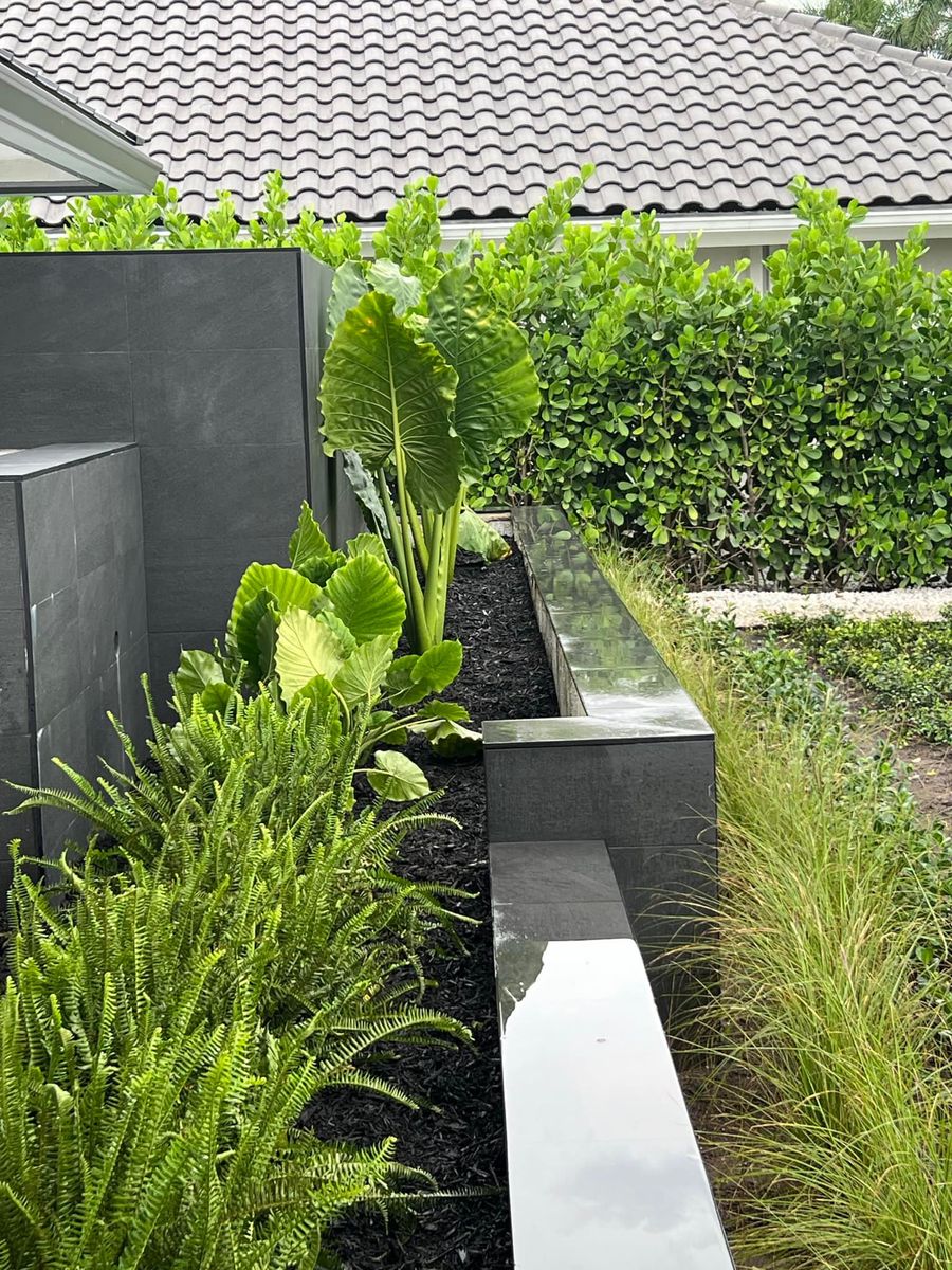Pavers for An Extravagant Landscape & Lawn Service in Delray, FL