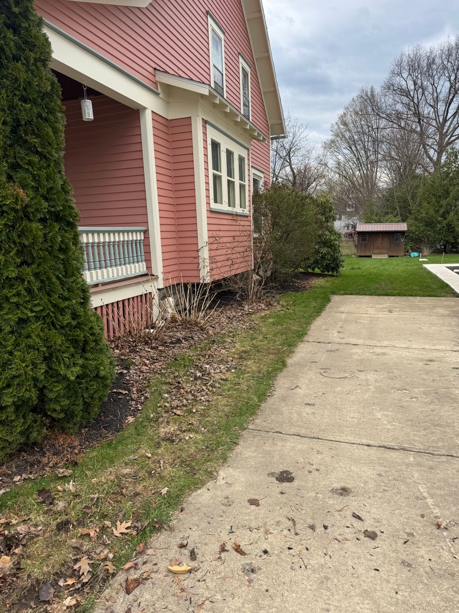 Fall Clean Up for Harpers Landscaping in Fredonia, NY