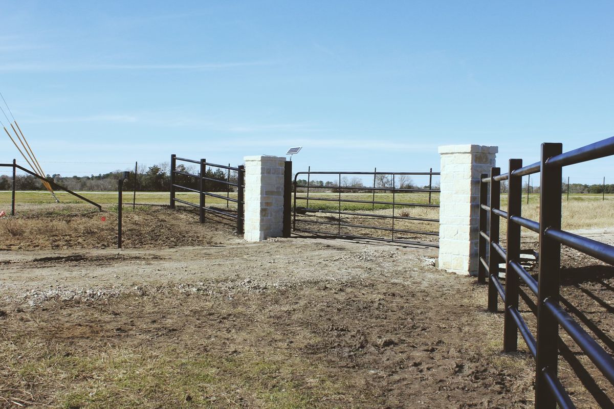 Custom entryways for Arnold Construction in Magnolia, TX