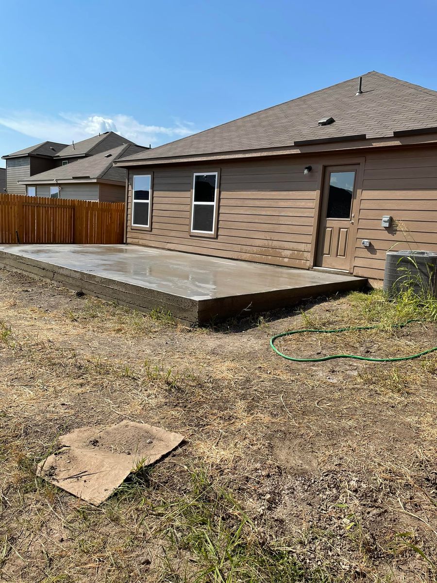 Patio Design & Installation for Limon Pro Concrete in Manor, TX