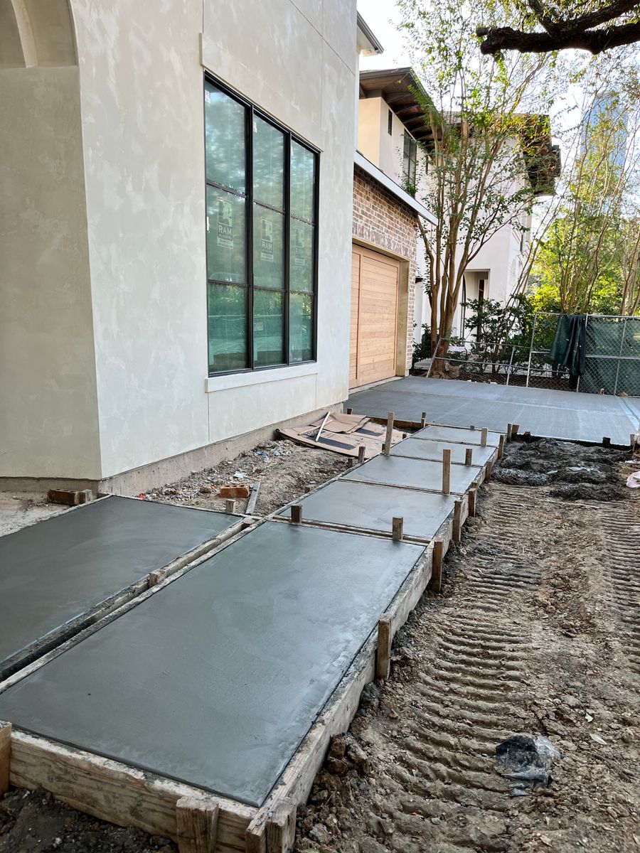 Flatwork for BigTex Concrete Construction in Houston, TX