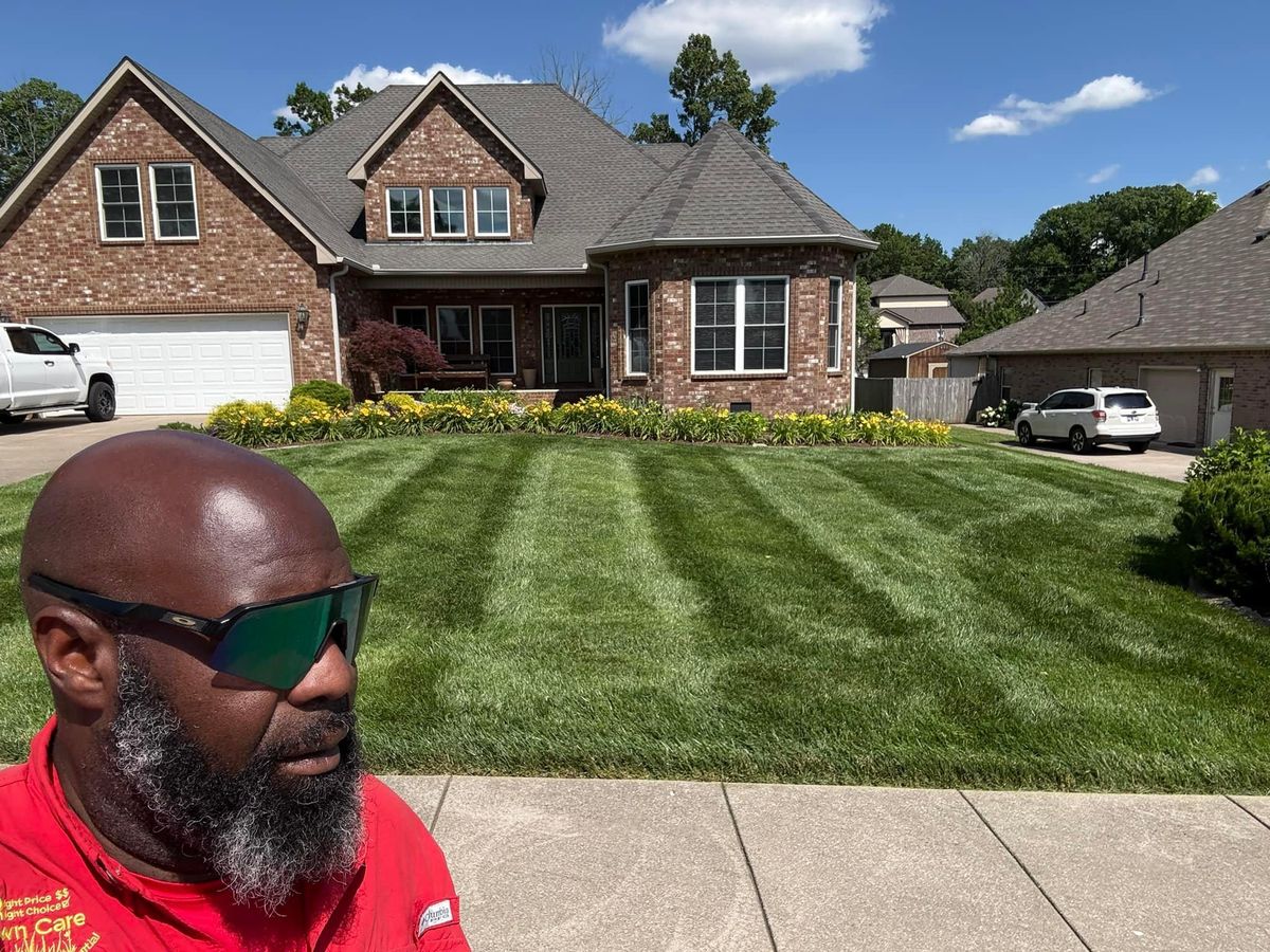 Weed Control for The Right Price Right Choice Lawn Care Services in Murfreesboro, TN