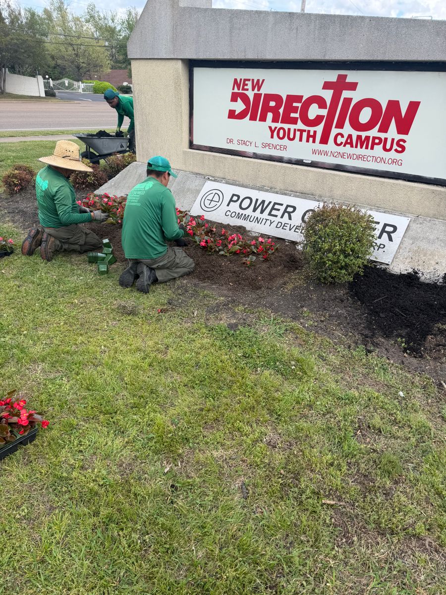 Mulch Installation and Flower Beds Service for Kingdom Landscaping in Memphis, TN