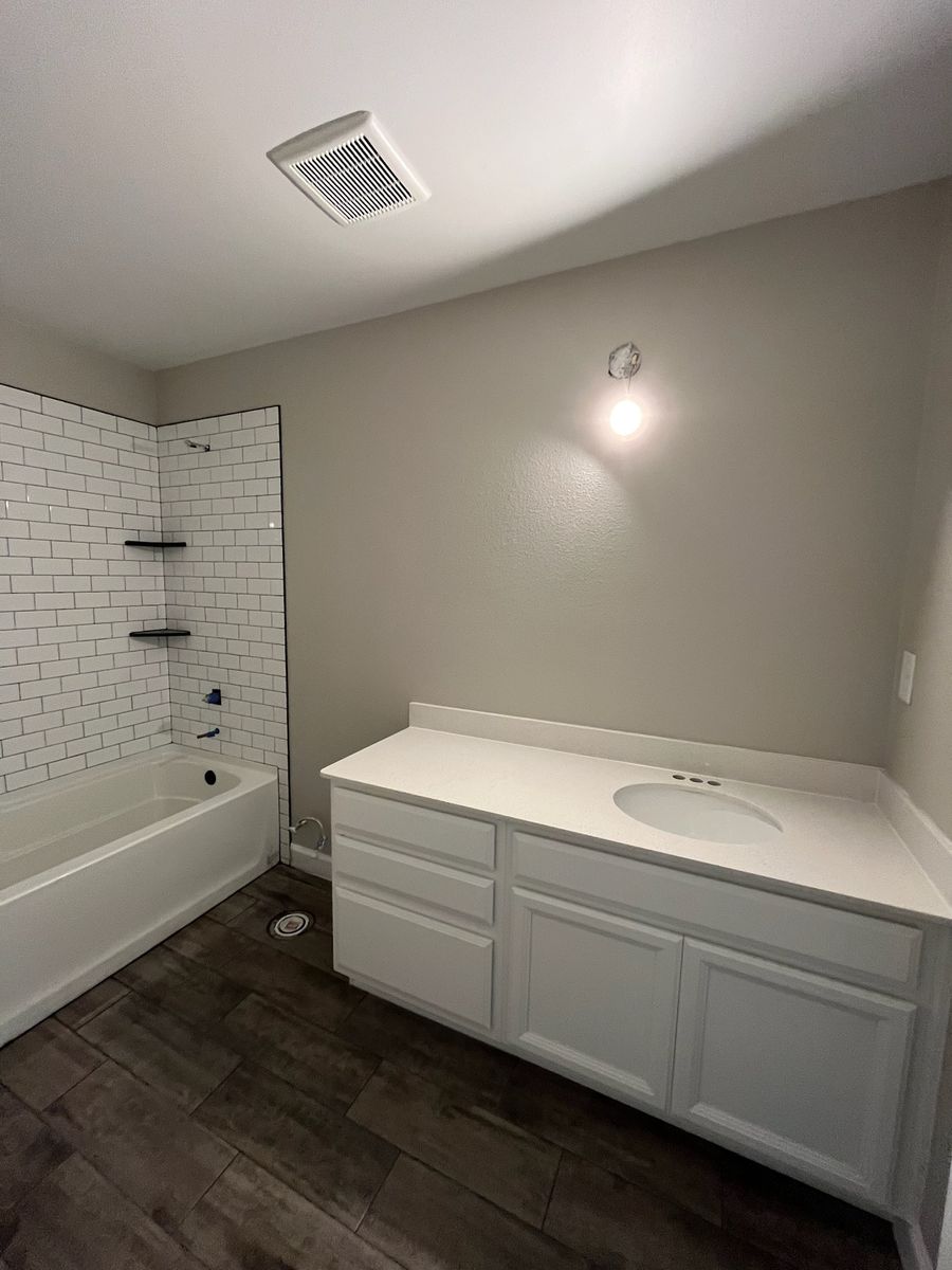 Kitchen and Cabinet Refinishing for Escorpio Painting in Tampa, FL