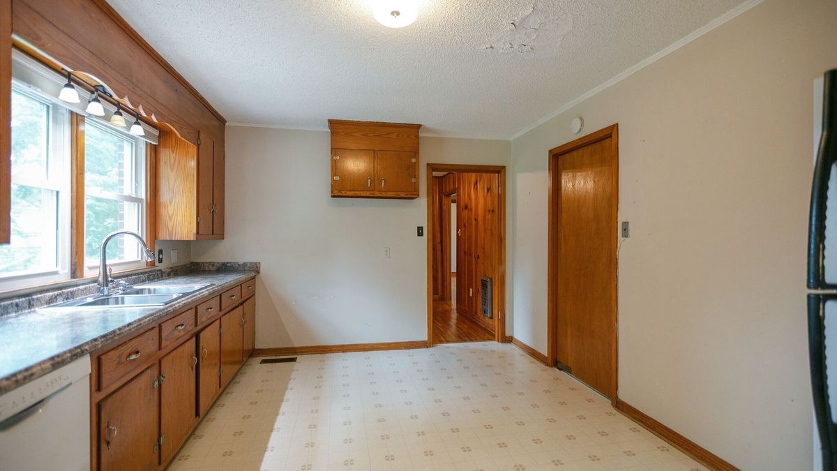 Kitchen Renovation for Volunteer State Builders, LLC in Brentwood, TN