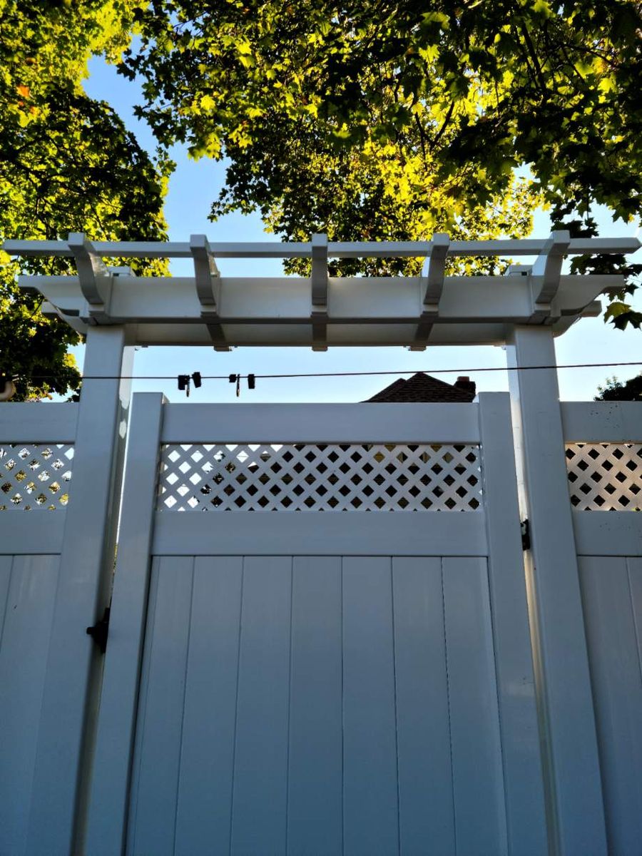 Gate Pergola for Azorean Fence in Peabody, MA