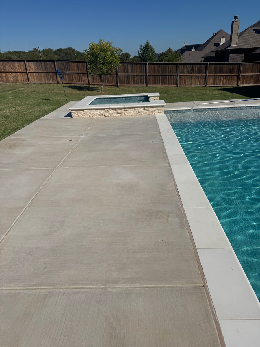 Custom Pool Design for Black Diamond Custom Pools LLC in Azle, TX