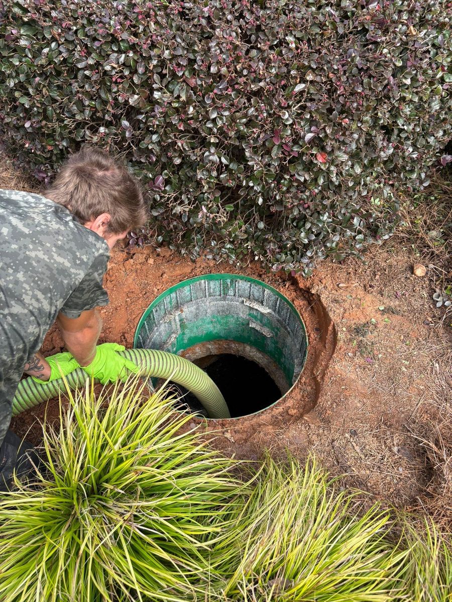 Septic Tank Cleaning for Bigfoot Septic Pumping in Gainesville, GA