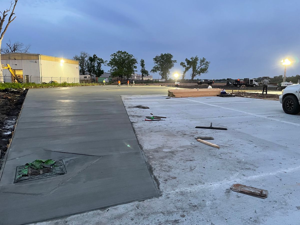 Mont Belvieu Concrete Contractors for Texas Bay Concrete in Houston, TX