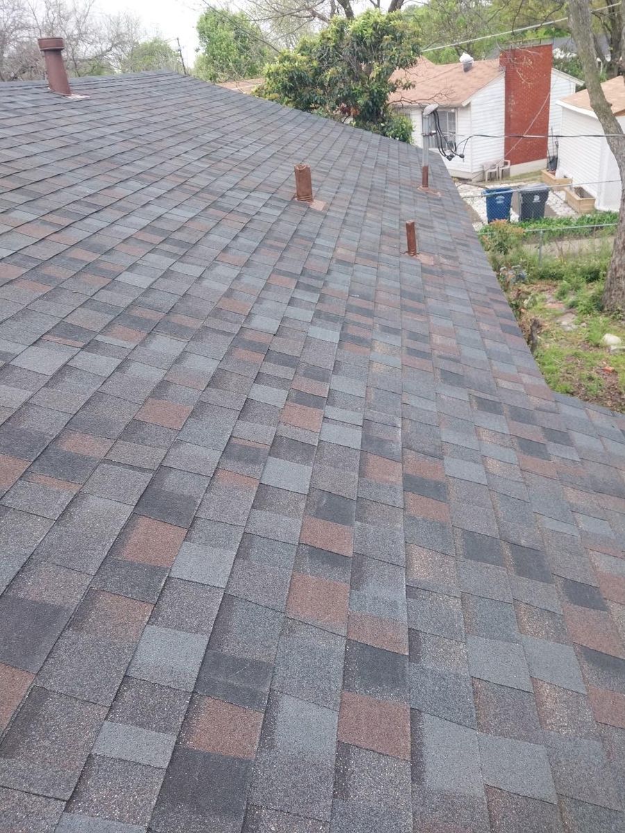 Roofing Installation for Blackstone Roofing & Construction LLC in Bells, TX