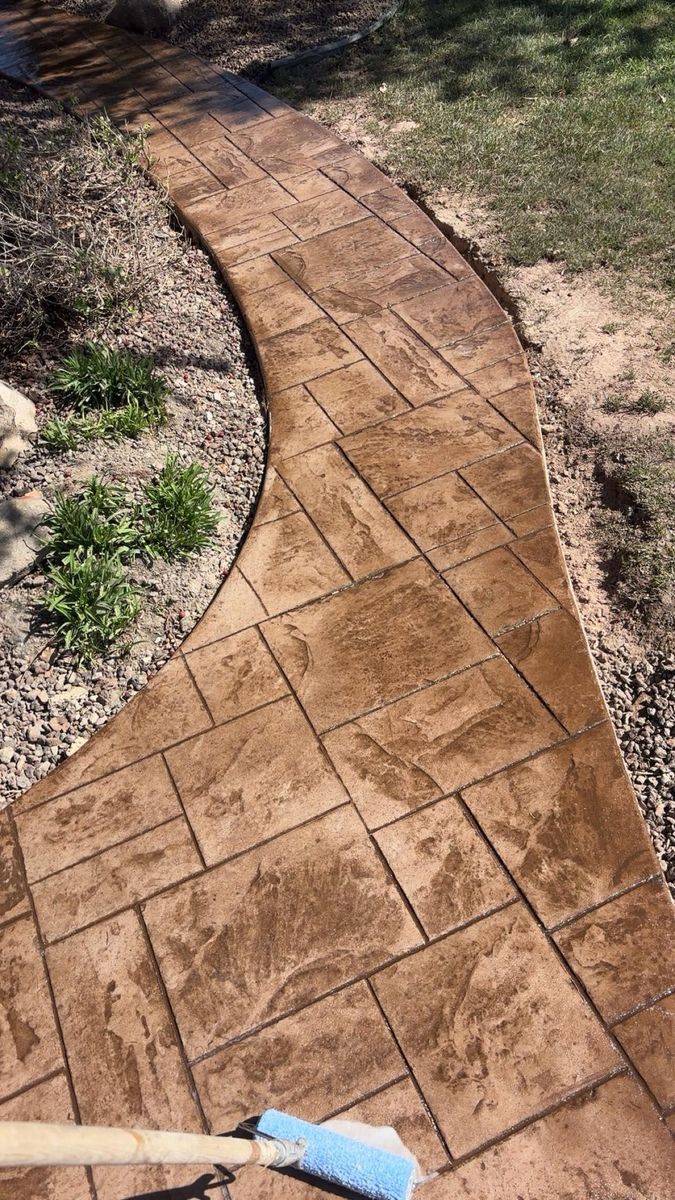 Concrete for DeLeòn Cement in Detroit, MI