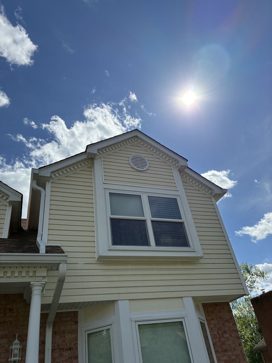 Siding installation for Precious Roofing in Madeira, OH