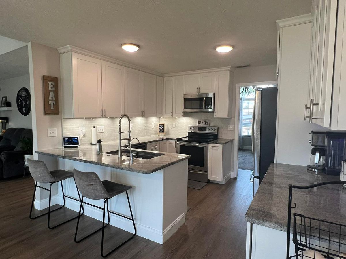 Kitchen and Bathroom Renovations for TWR CONSTRUCTION LLC in Medford, OR