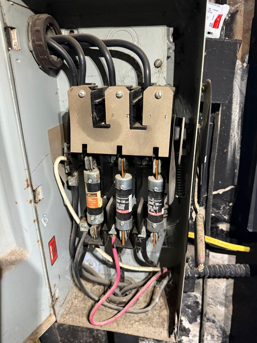 Electrical Troubleshooting for Li Electric of TN in Columbia, TN