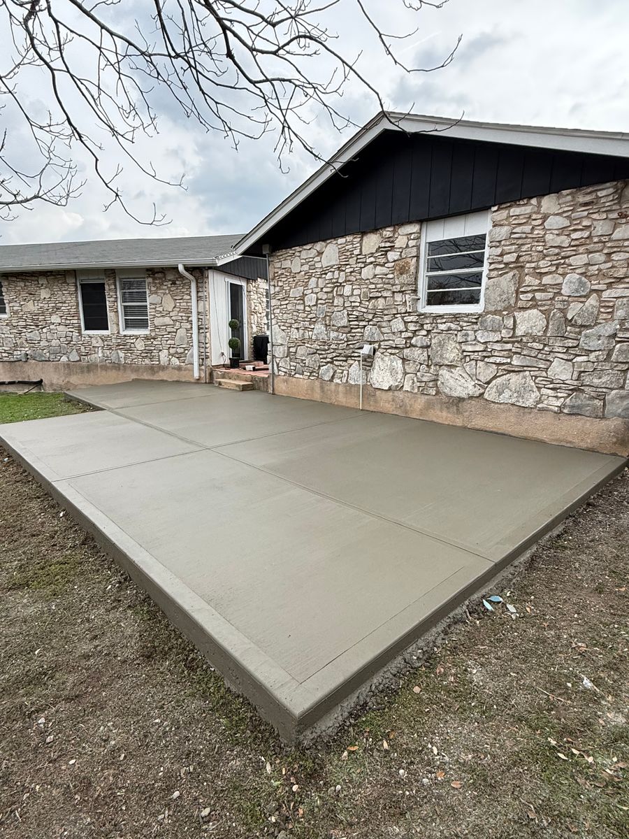 Sidewalk Installation for Benitez Brothers Construction in Austin, TX