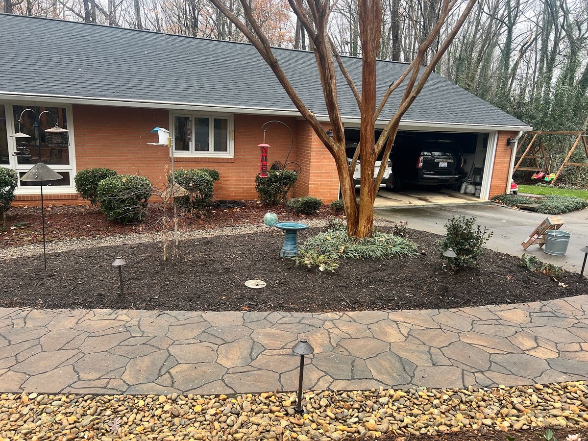 Mulch Installation for Massey Landscaping in Gastonia, NC