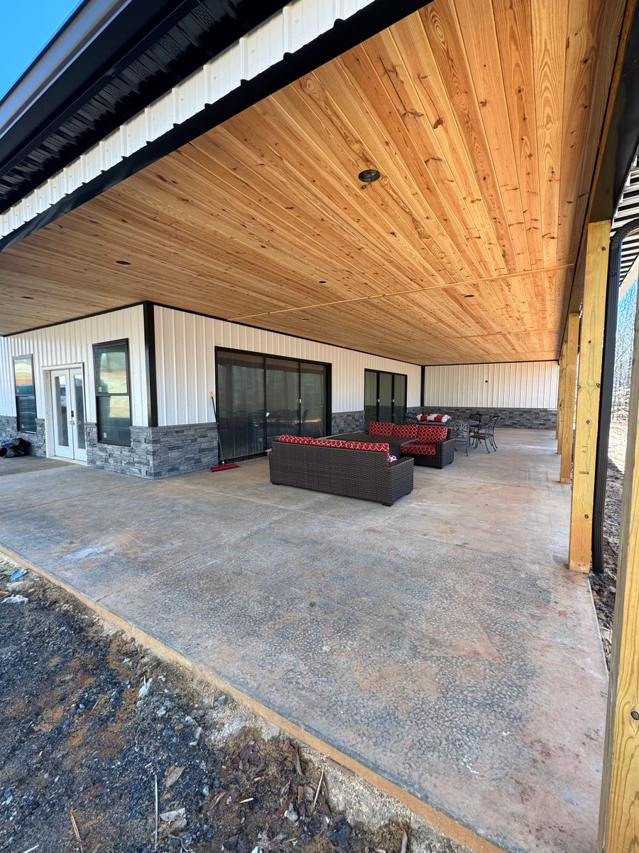 Custom Homes for Ridgeline Construction in Hiddenite, NC