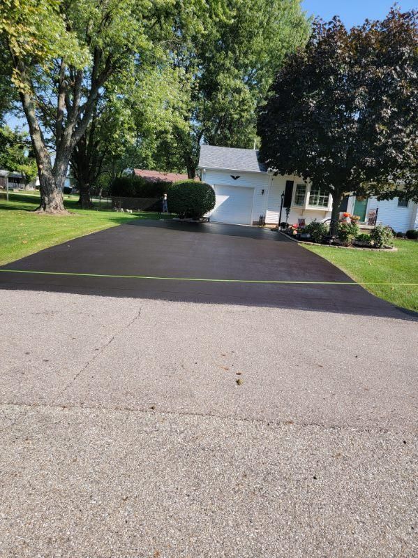 Sealcoating for Smith's Paving and Sealcoating in Rushville, IN