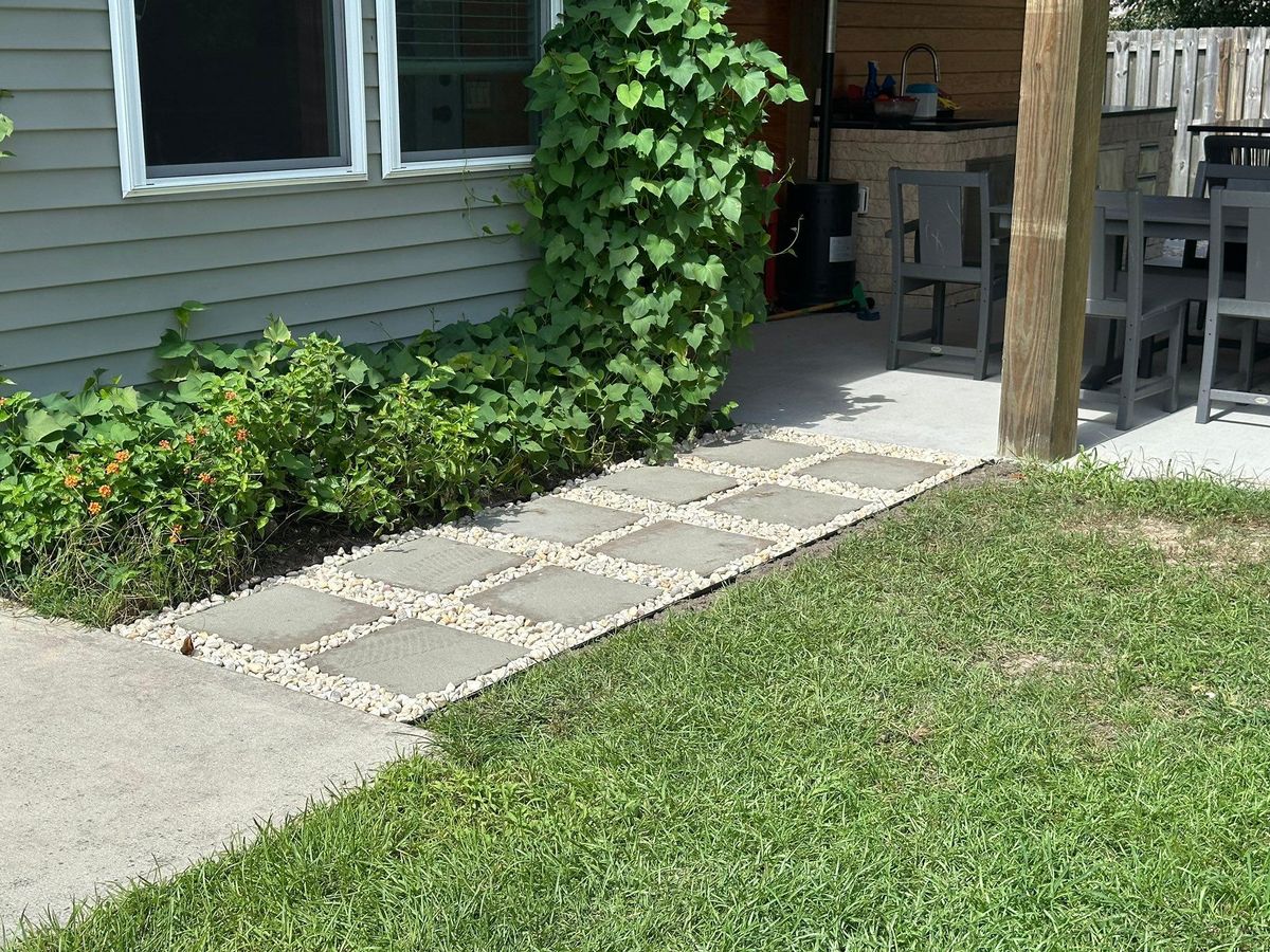 Mulch Installation for Nature Tones Landscaping & Hardscaping in Hampstead, NC
