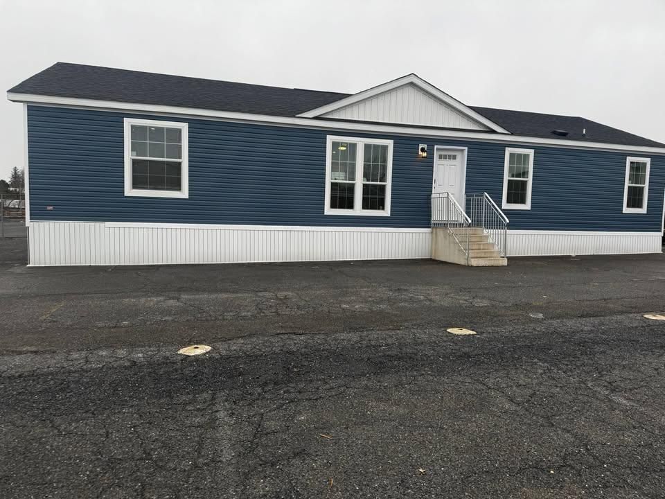 Single-Wide Home Manufacturing for Windy Hollow Homes in Granville, NY
