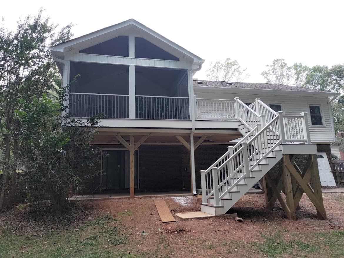 Porches and Decks for Johnson Carpentry & Remodeling LLC in Four Oaks,  NC