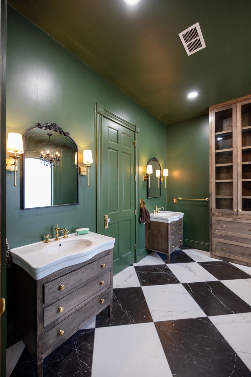 Bathroom Renovation for Luxurious Construction LLC in Houston, TX