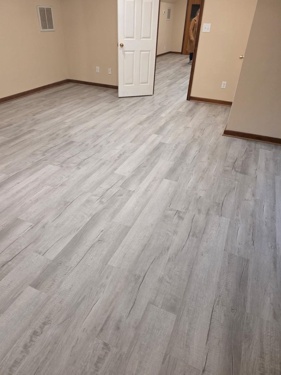 Luxury Vinyl Flooring for Jason Tench Flooring LLC in Richmond, VA
