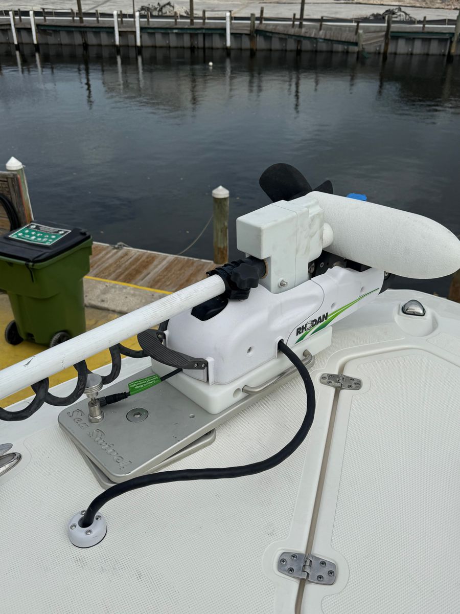Trolling Motor Installation for Floyd's Marine LLC in St. Petersburg, FL