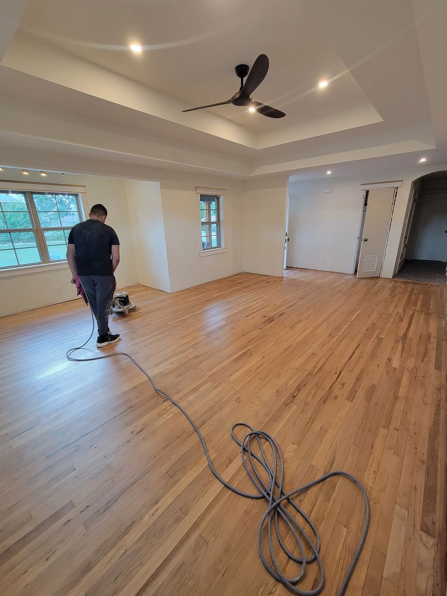 Floor Repair for Doctor Wood Floors LLC in Dallas, TX