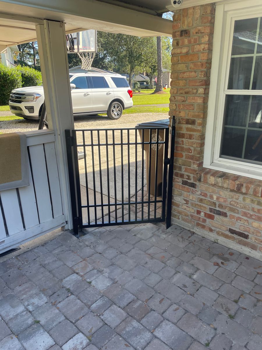 Gate Installation and Repair for Jaguar Fence in Mobile, AL
