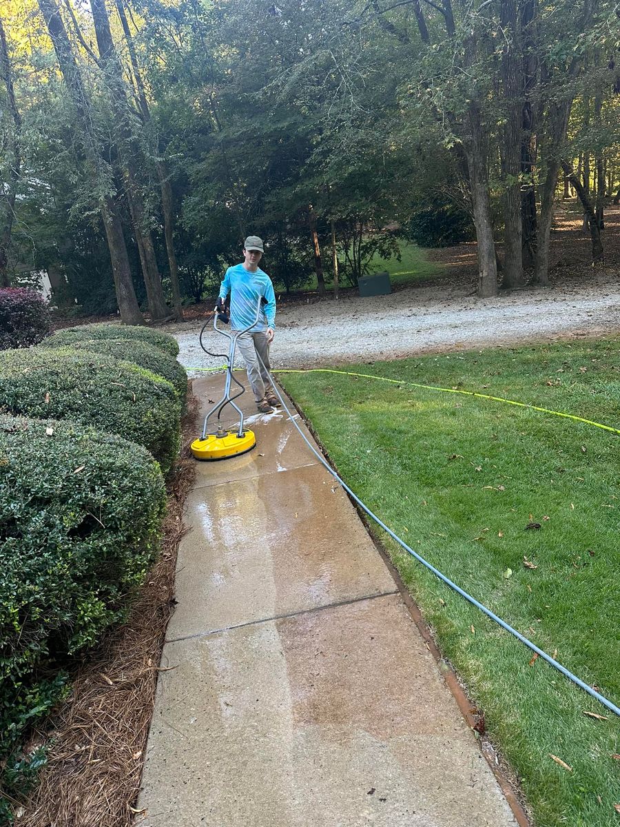 Pressure Washing for Jameson’s Landscaping & Pressure Washing in Eatonton, GA
