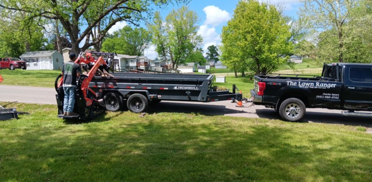 Hauling for Lawn Ranger Yard And Tree Service LLC in Ottumwa, IA