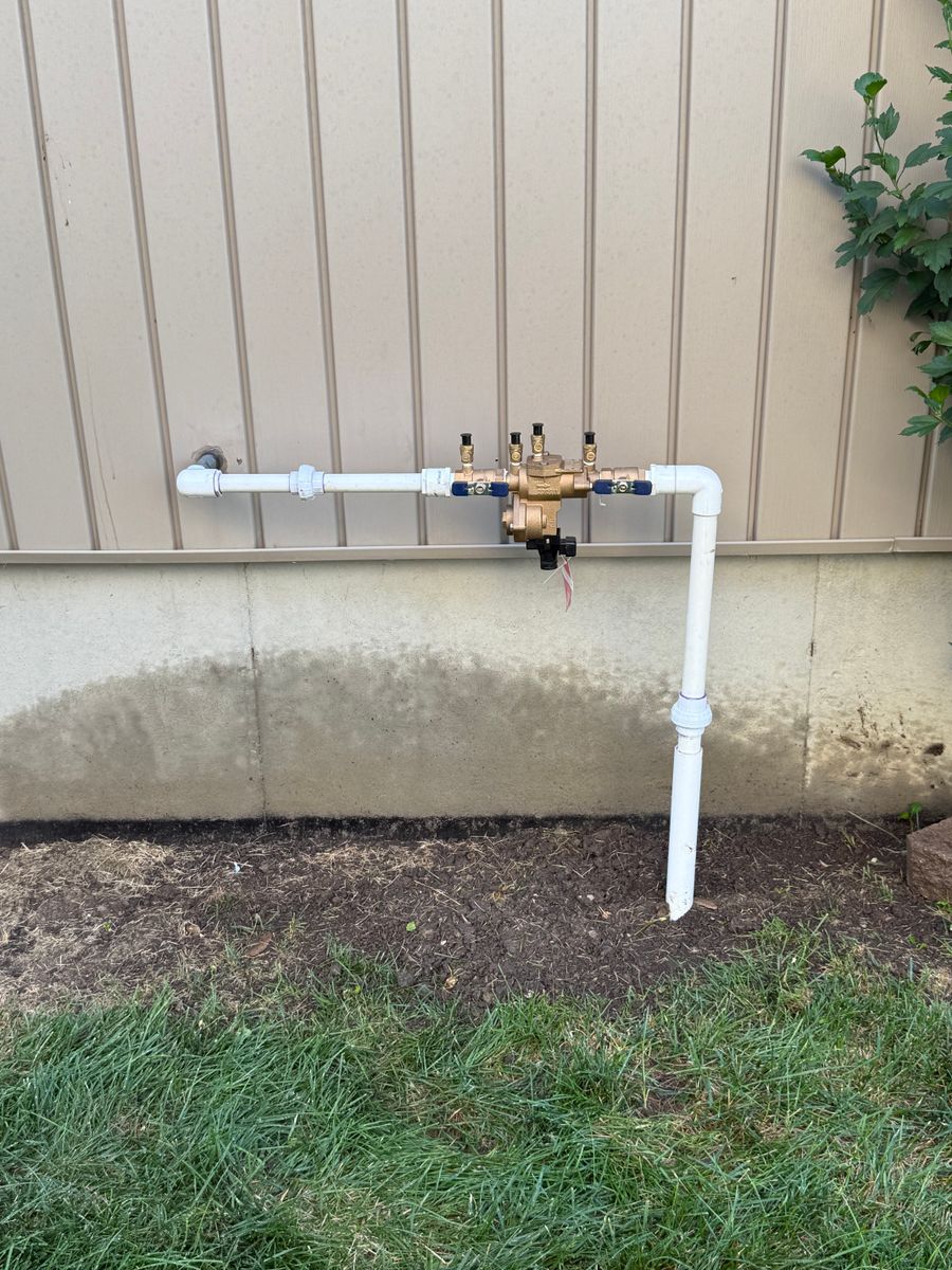 Property Maintenance for Elite Lawn Care Solutions in Leavenworth, KS