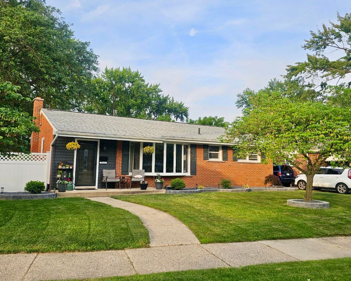 Roofing Repairs for Contractors Roofing in Dearborn, MI