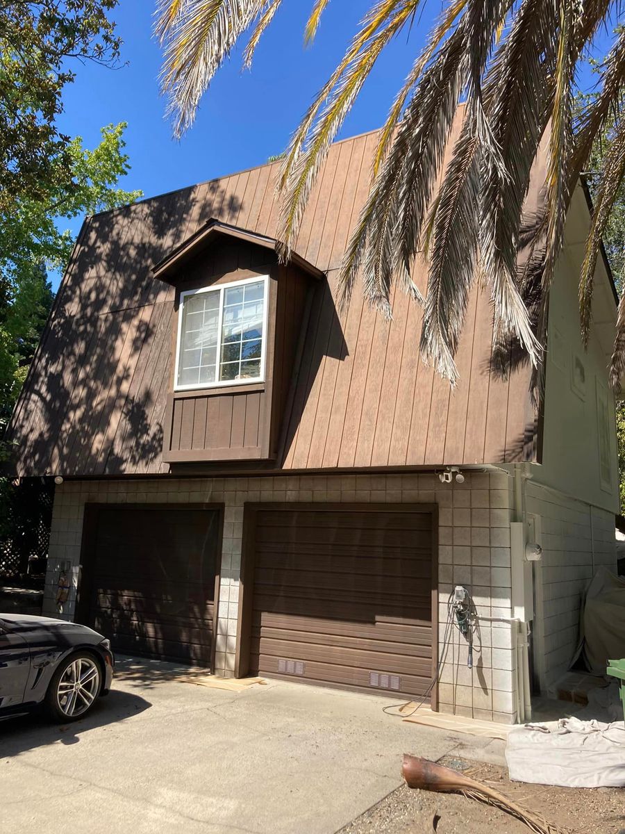 Cabinet Refinishing for Straight Edge Painting in Sacramento, CA