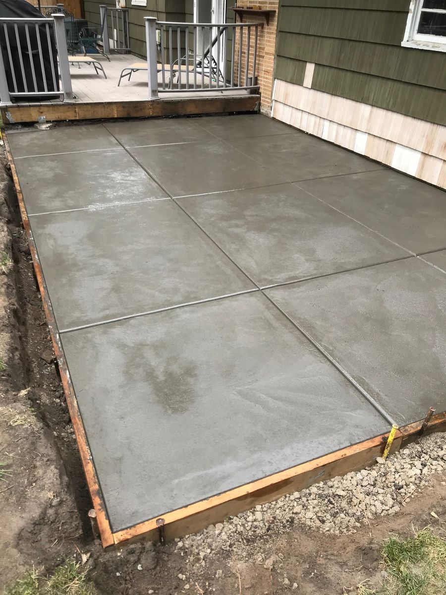 Sidewalk Installation for Zia Contracting LLC in Rio Rancho, NM