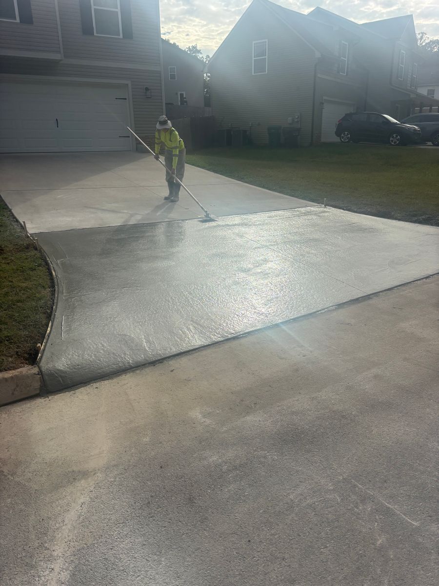 Sidewalk Installation for Tommy Moore Construction in Anderson County, TN