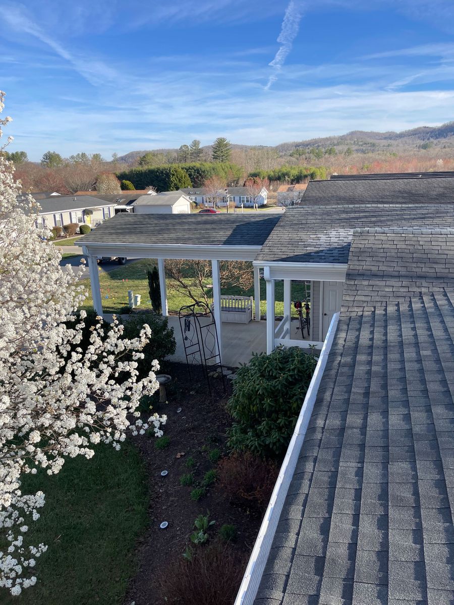 Roofing Replacement for RJ Roofing of WNC in Brevard, NC