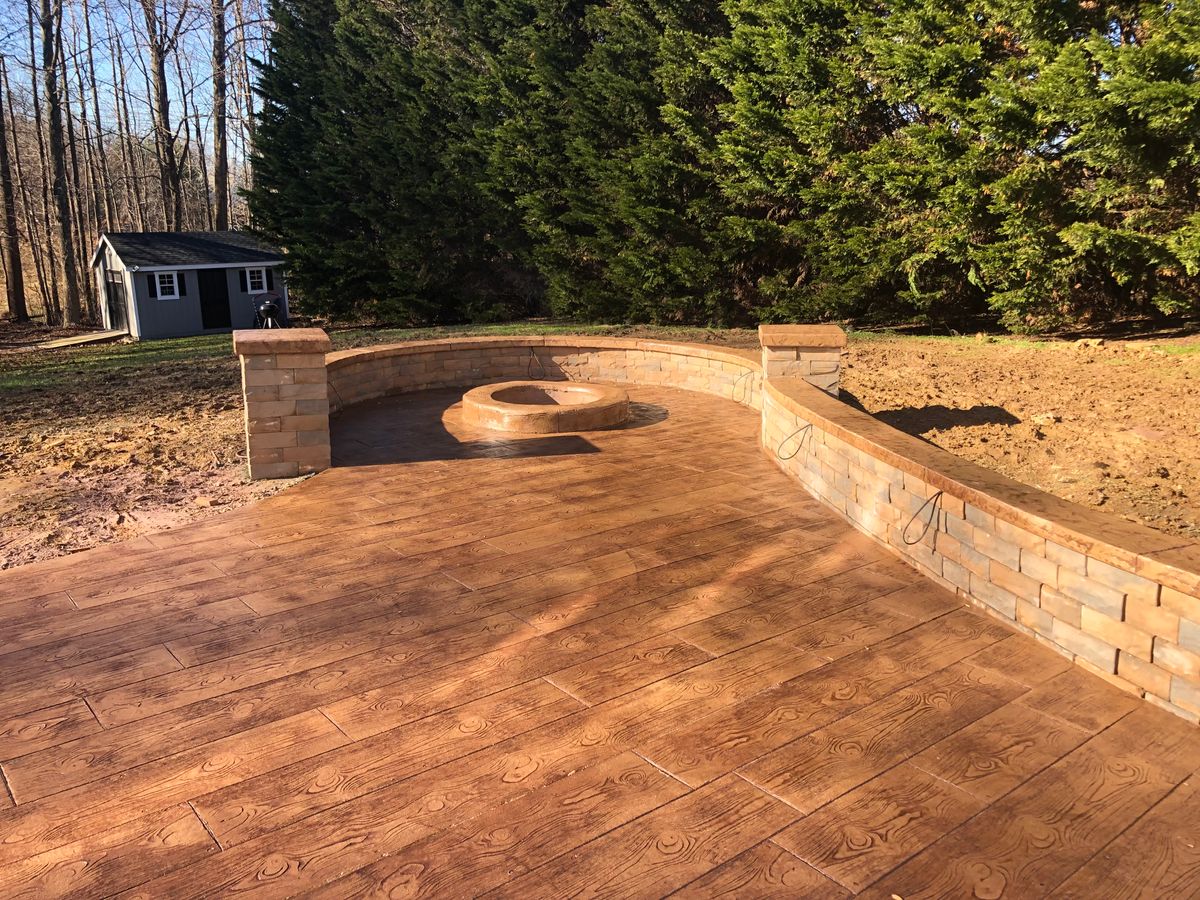 Retaining Wall Construction for Dixie Concrete Masonry LLC in Saint Leonard, MD