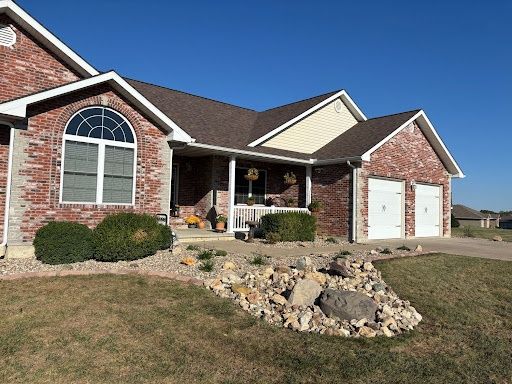 Garden Bed Installations for Hawes Design & Build in Hannibal, MO