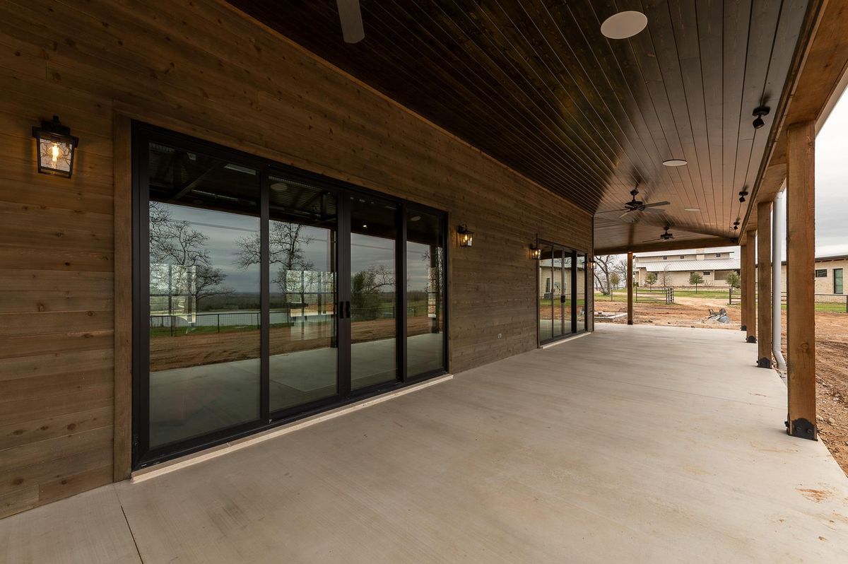 Custom Homes for CWC Custom Homes & Barndominiums in Snook, TX