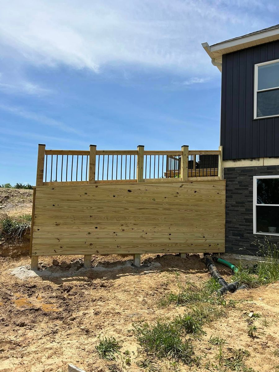 Deck & Patio Installation for Eachus Enterprises LLC in Lebanon, IN