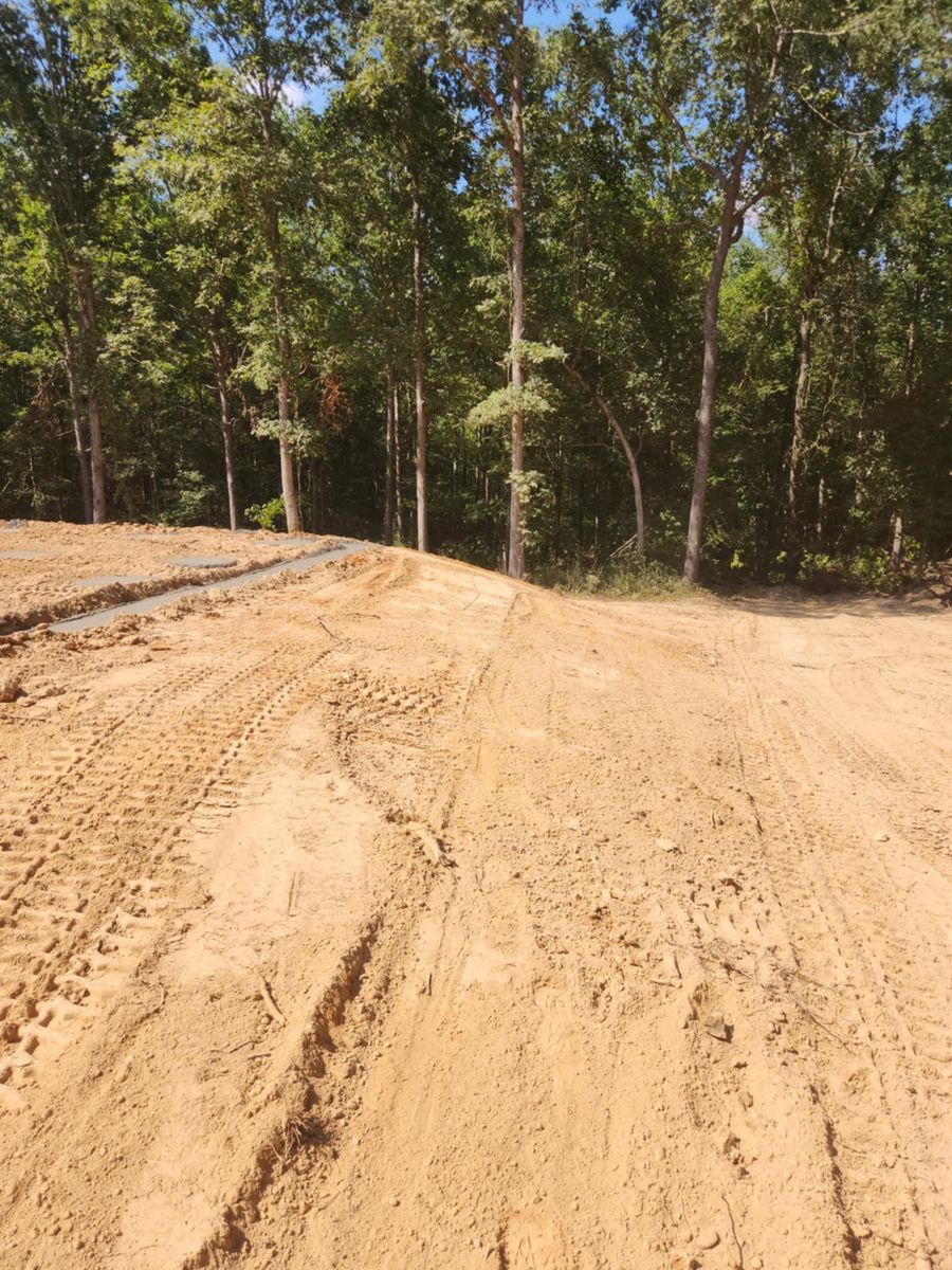 Land Grading & Leveling for West TN Dirt Works in Lexington, TN