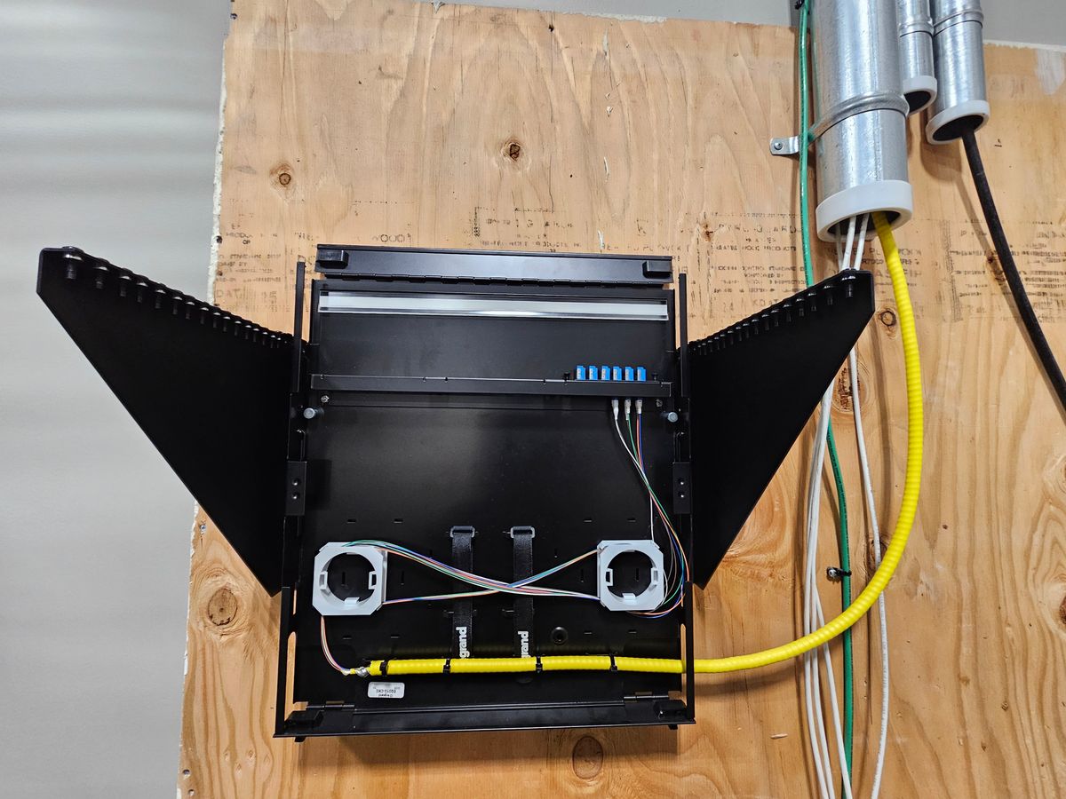 Fiber Optic Splicing for White Sands Communications & Electric in Rigby, ID