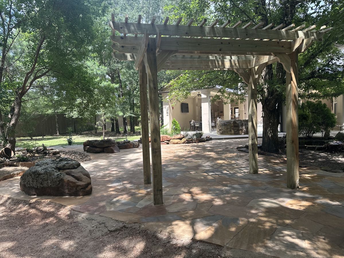 Hardscaping for Atlas Land Design in Creekside Park, TX